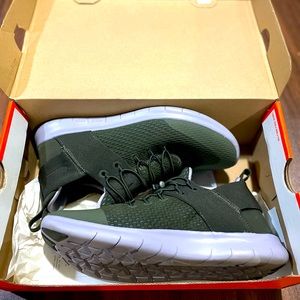 Nike Free Army Green Running shoes. Size 9